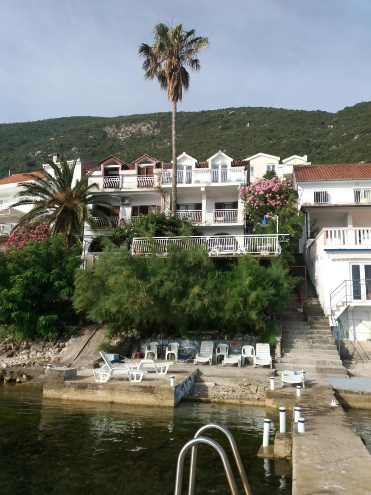 Apartment "I Love Njivice" Herceg Novi Eksteriør billede