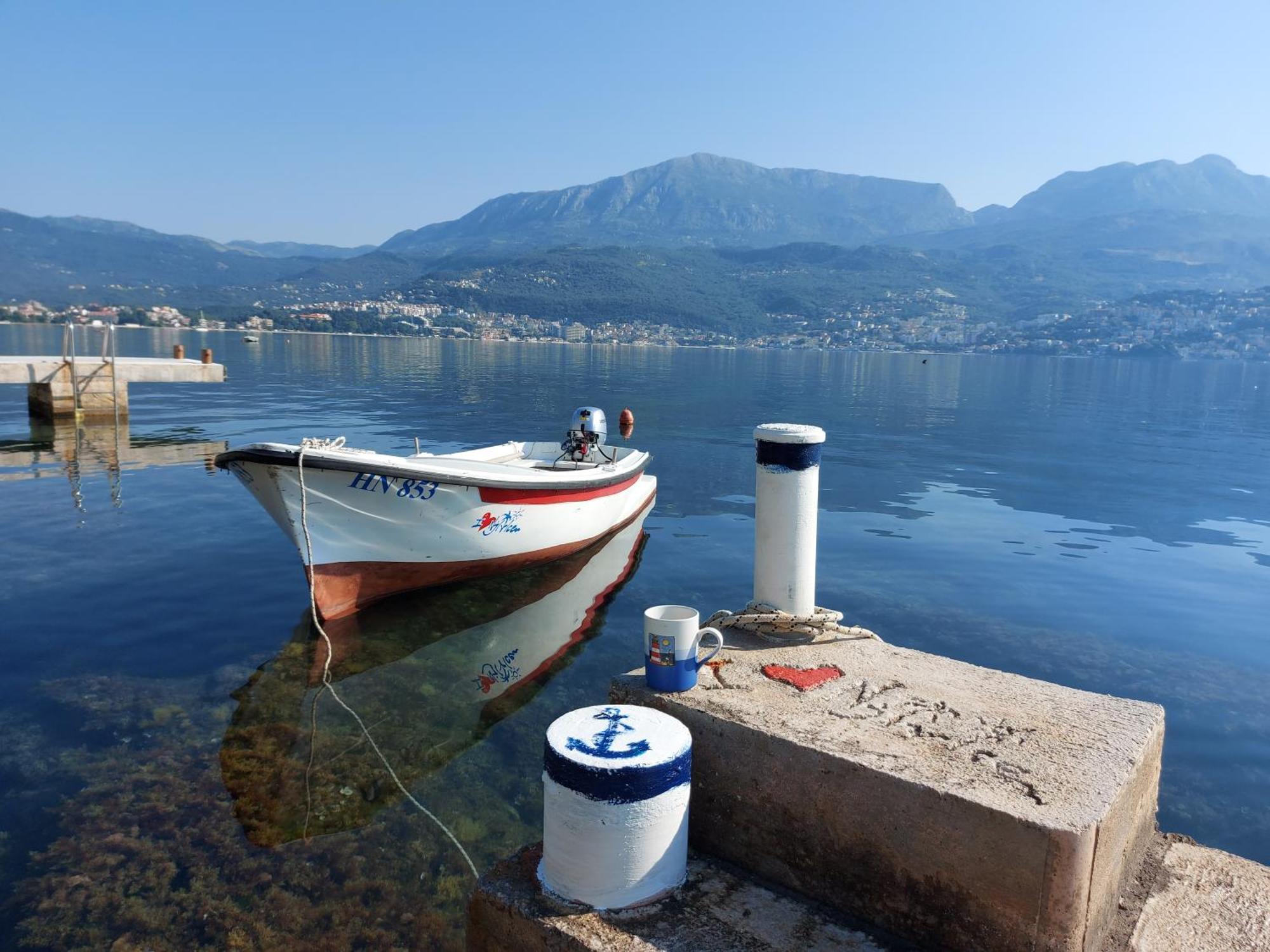 Apartment "I Love Njivice" Herceg Novi Eksteriør billede