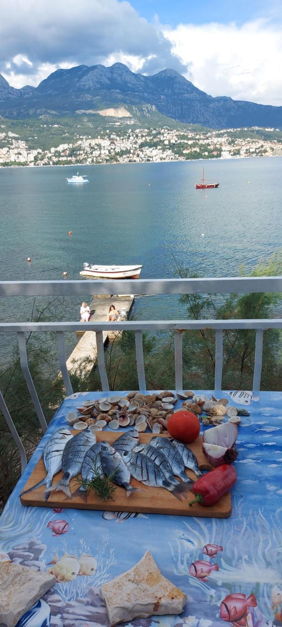 Apartment "I Love Njivice" Herceg Novi Værelse billede