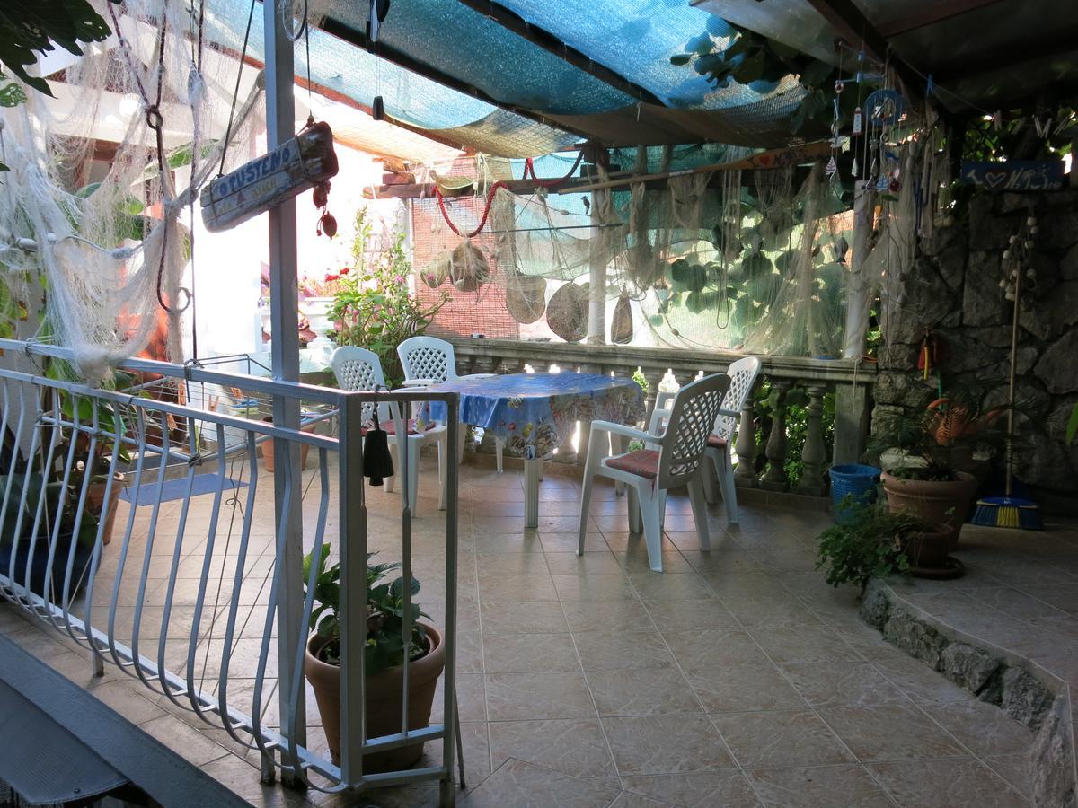 Apartment "I Love Njivice" Herceg Novi Eksteriør billede