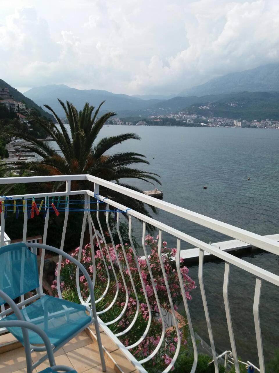 Apartment "I Love Njivice" Herceg Novi Eksteriør billede